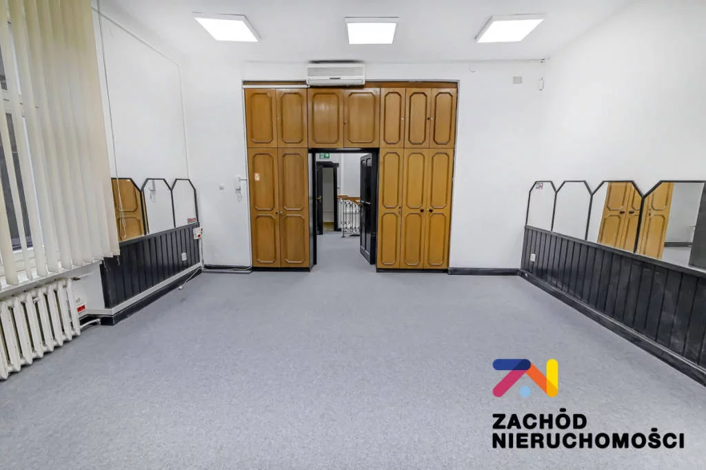 153850227 - zdjęcie nr 2