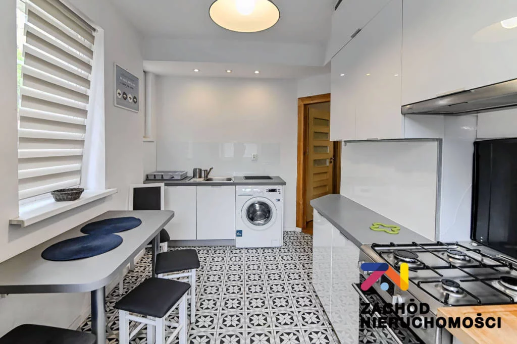 Lokal użytkowy 202,45 m², oferta nr , 163780227, Zielona Góra, Jaskółcza