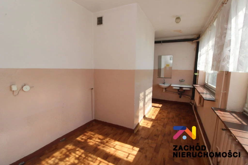 148020227 - zdjęcie nr 0