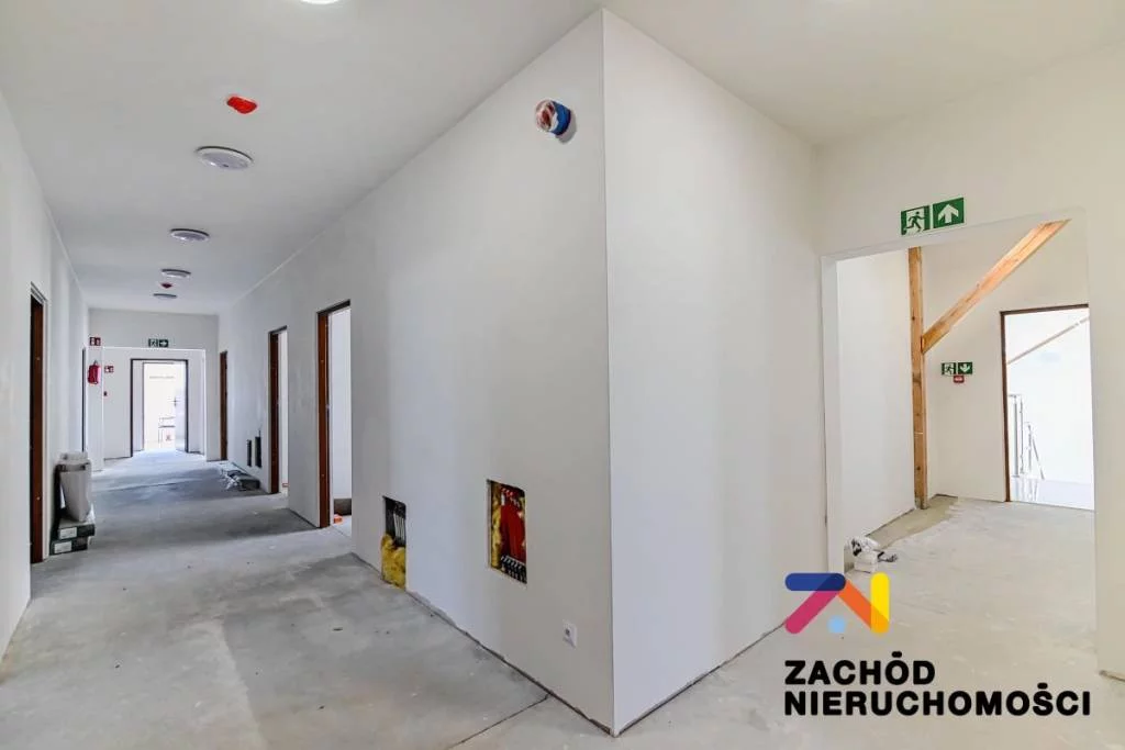 Lokal użytkowy 1 400,00 m², oferta nr , 157260227, Zabór