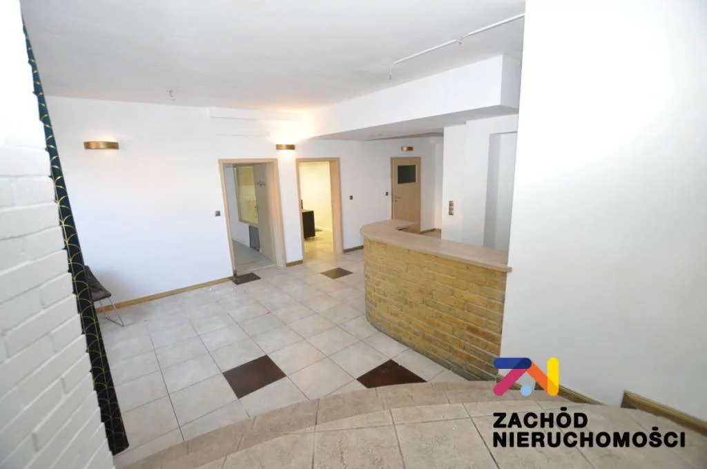 161550227 - zdjęcie nr 2