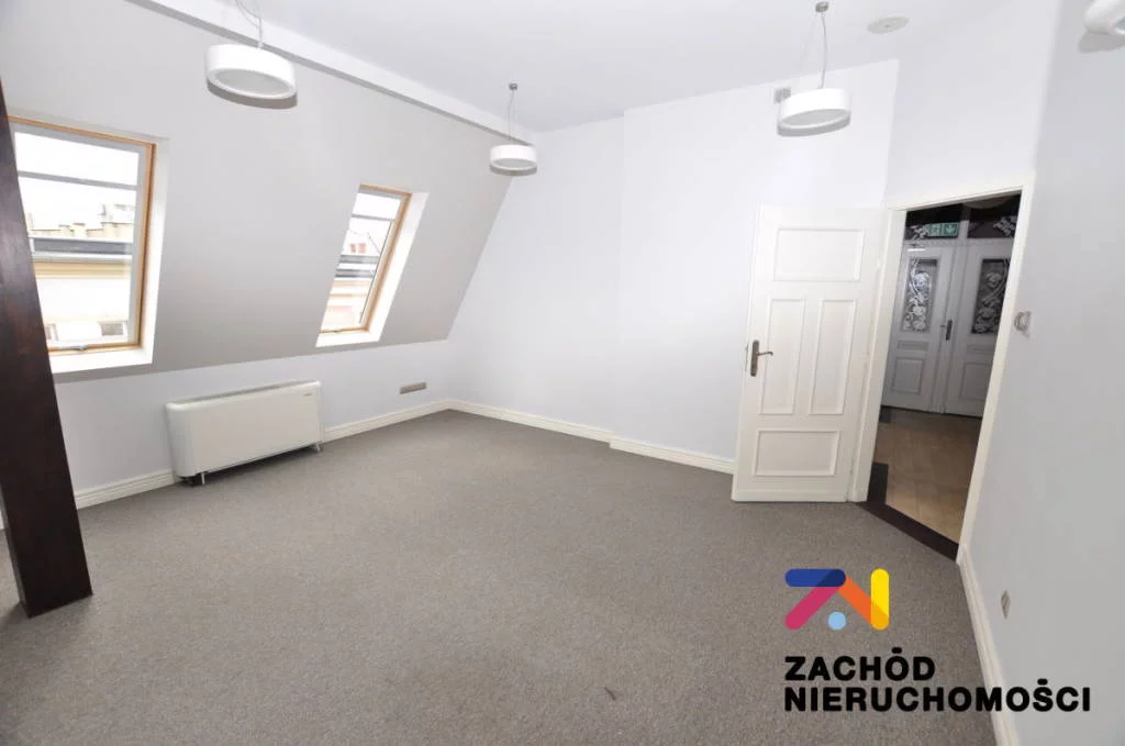 161270227 - zdjęcie nr 3