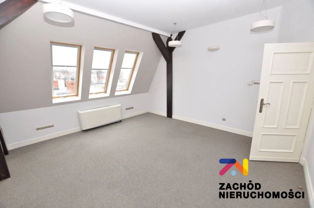 161270227 - zdjęcie nr 5