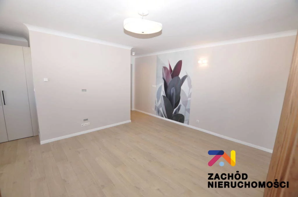 156750227 - zdjęcie nr 2