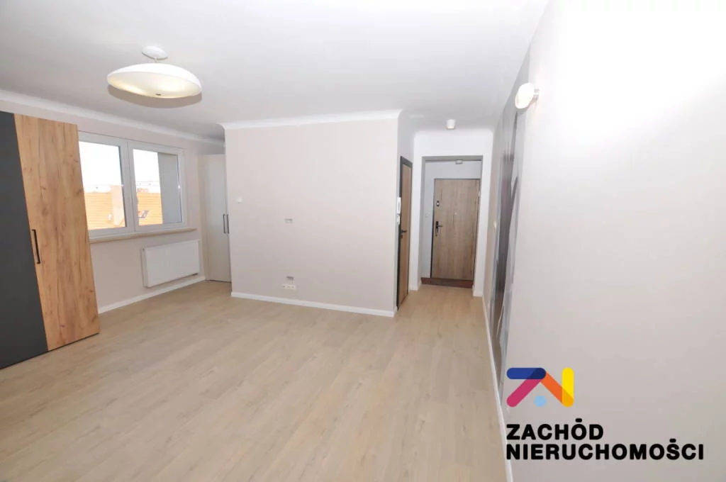 156740227 - zdjęcie nr 1