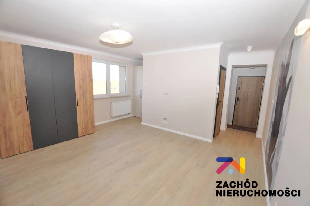 156740227 - zdjęcie nr 2