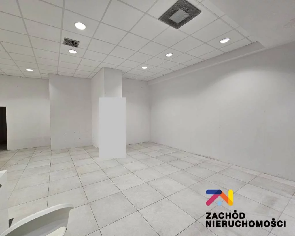 156690227 - zdjęcie nr 0