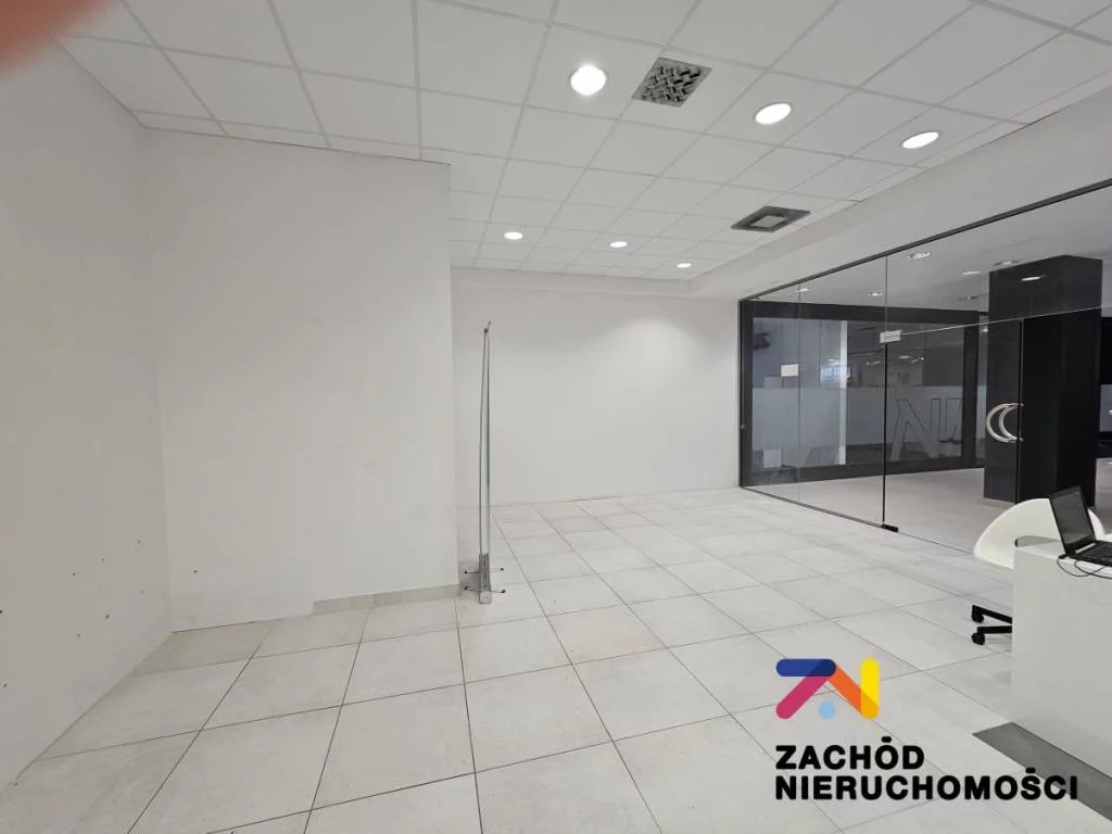 156690227 - zdjęcie nr 1