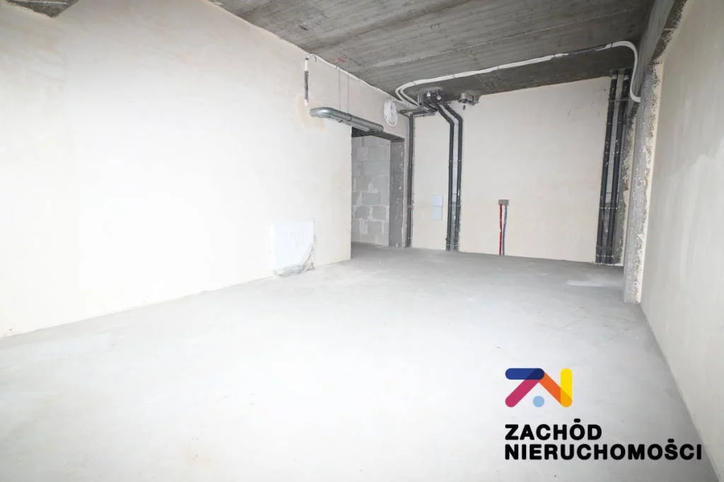 154600227 - zdjęcie nr 0