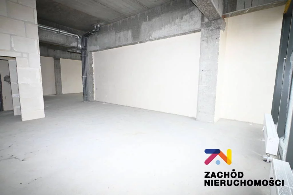 154600227 - zdjęcie nr 2