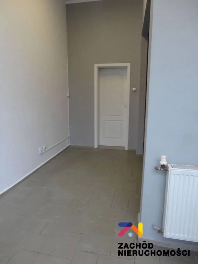 131870227 - zdjęcie nr 0