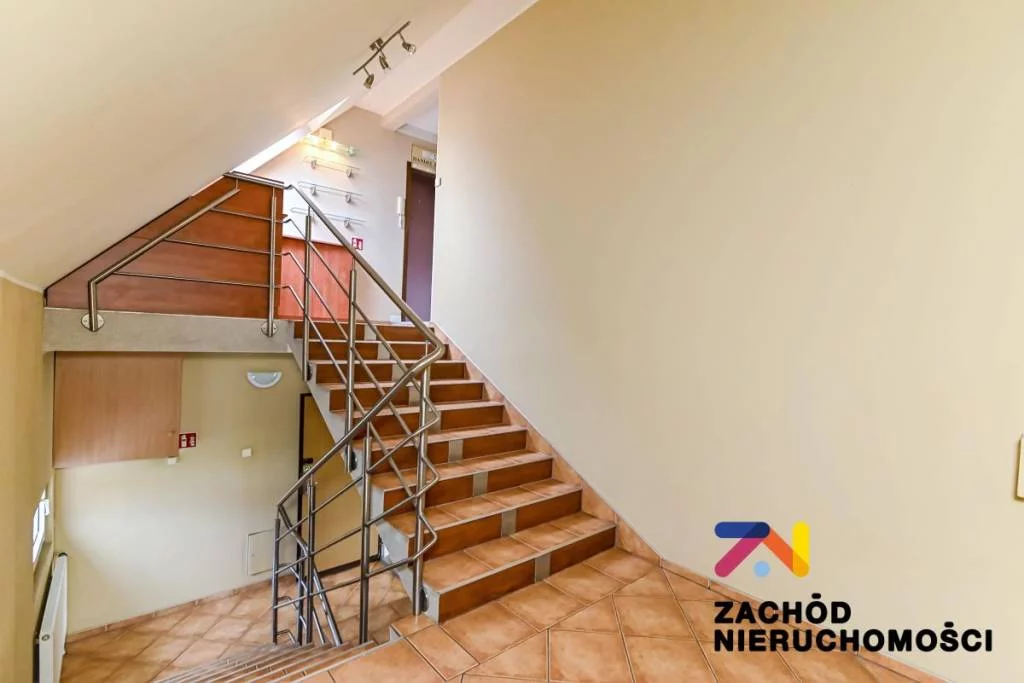 Lokal użytkowy 178,70 m², oferta nr , 159050227, Zielona Góra, Osiedle Przyjaźni
