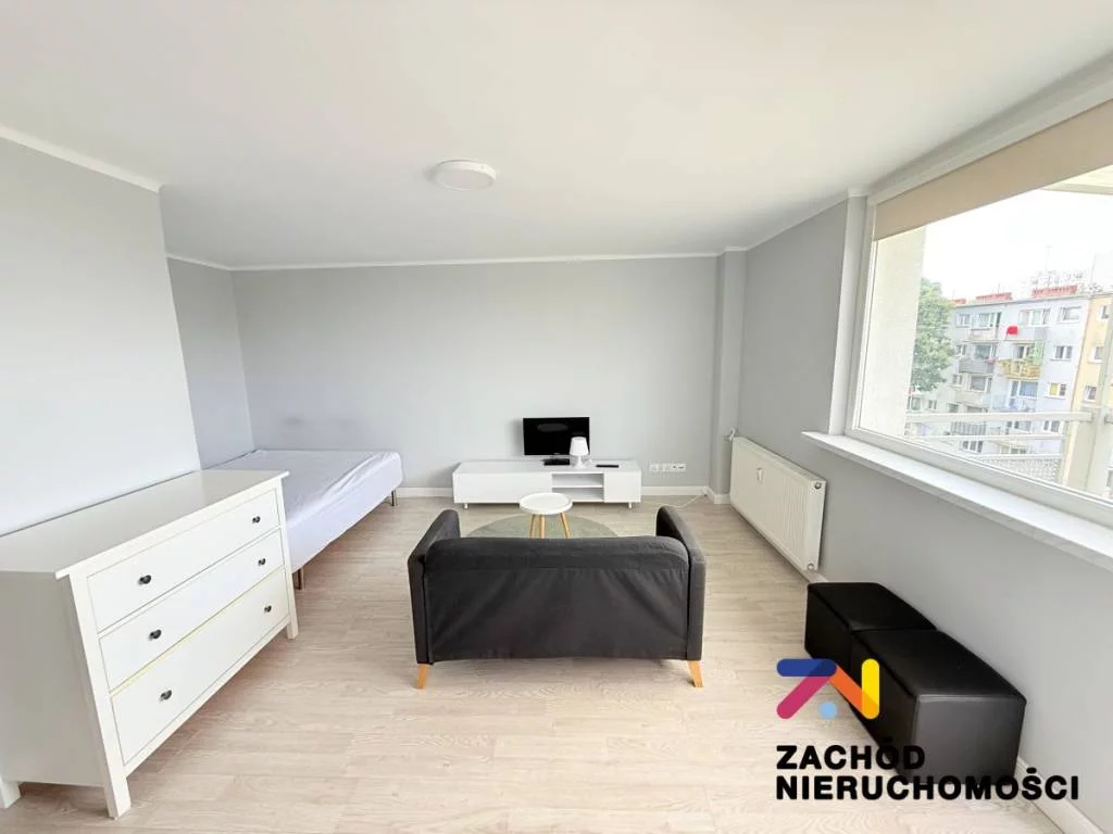 162820227 - zdjęcie nr 0