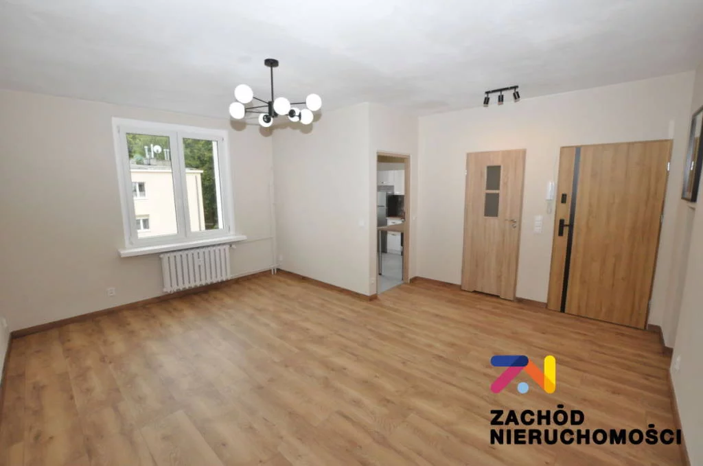 1 pokój, mieszkanie 32,00 m², piętro 3, oferta nr , 163080227, Zielona Góra