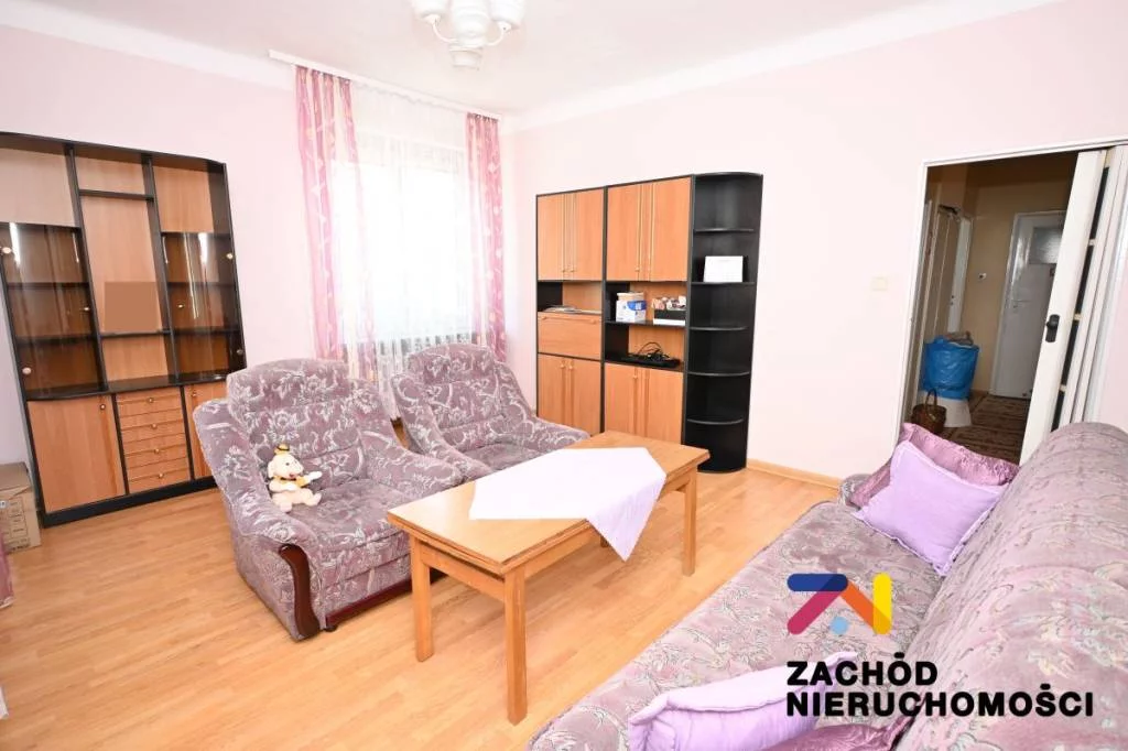 162780227 - zdjęcie nr 0
