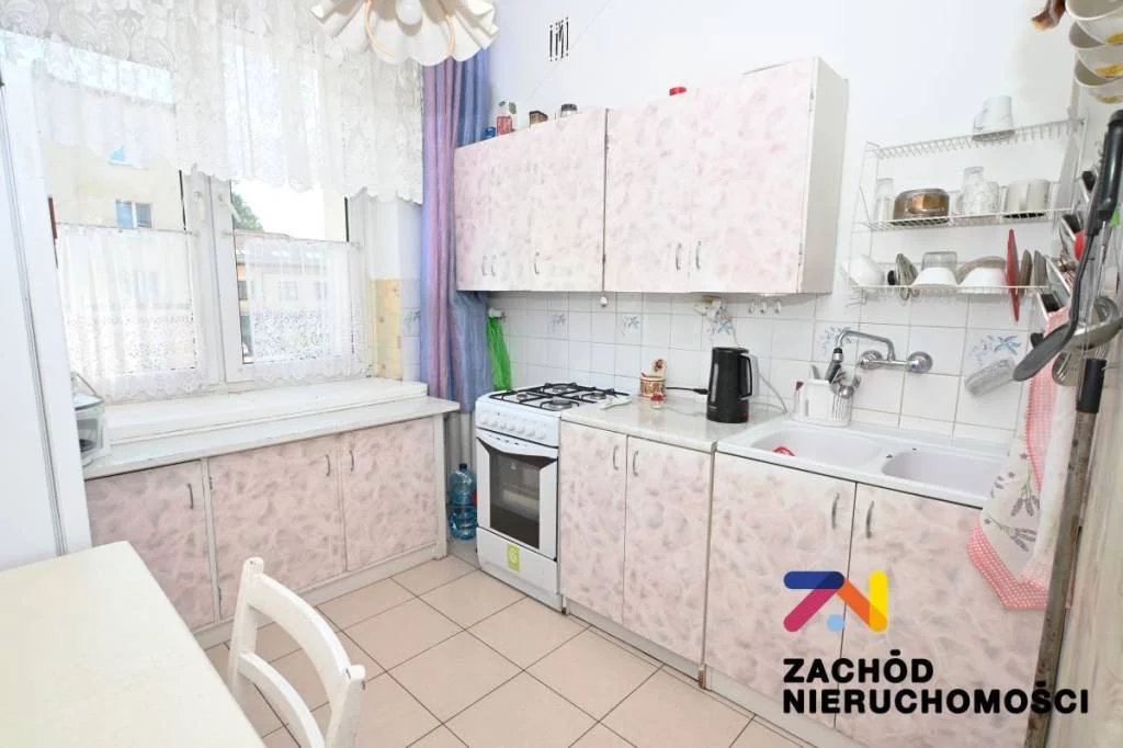 162780227 - zdjęcie nr 1
