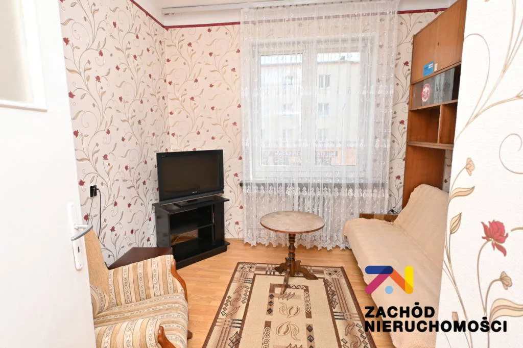 162780227 - zdjęcie nr 4