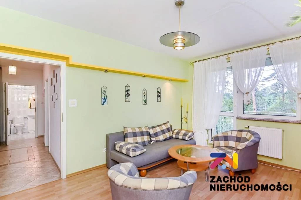 157830227 - zdjęcie nr 0