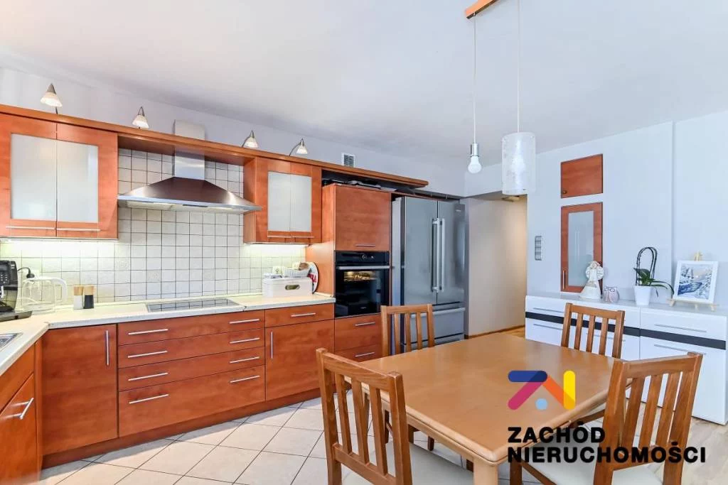 162930227 - zdjęcie nr 3