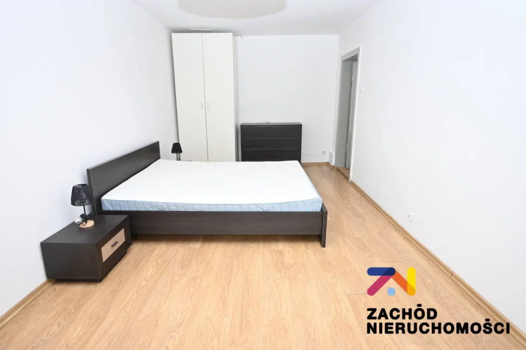 162460227 - zdjęcie nr 1