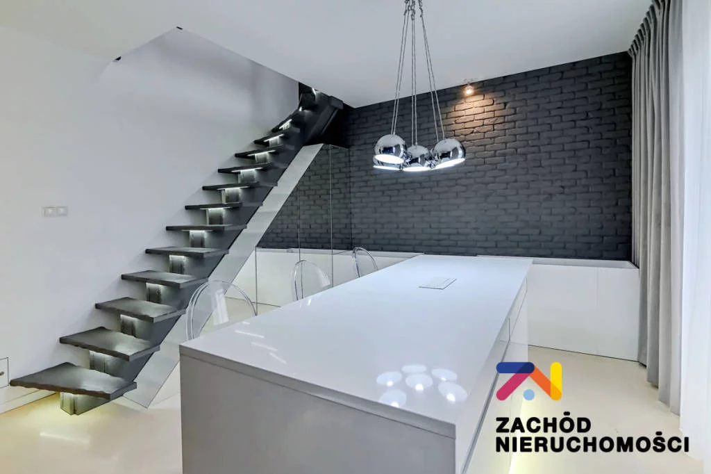 162470227 - zdjęcie nr 3