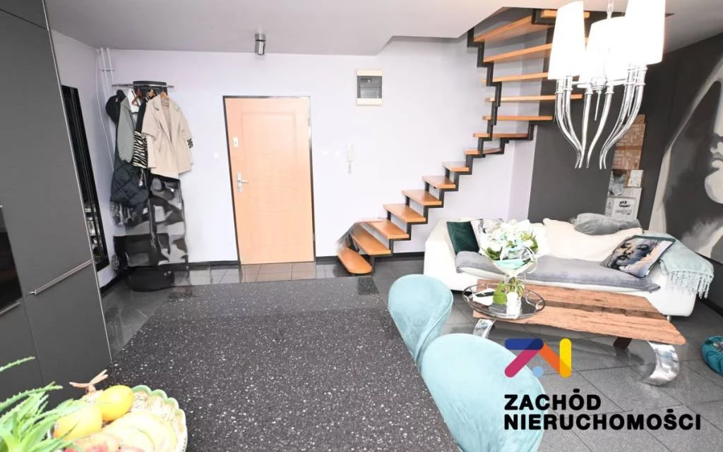 157940227 - zdjęcie nr 1