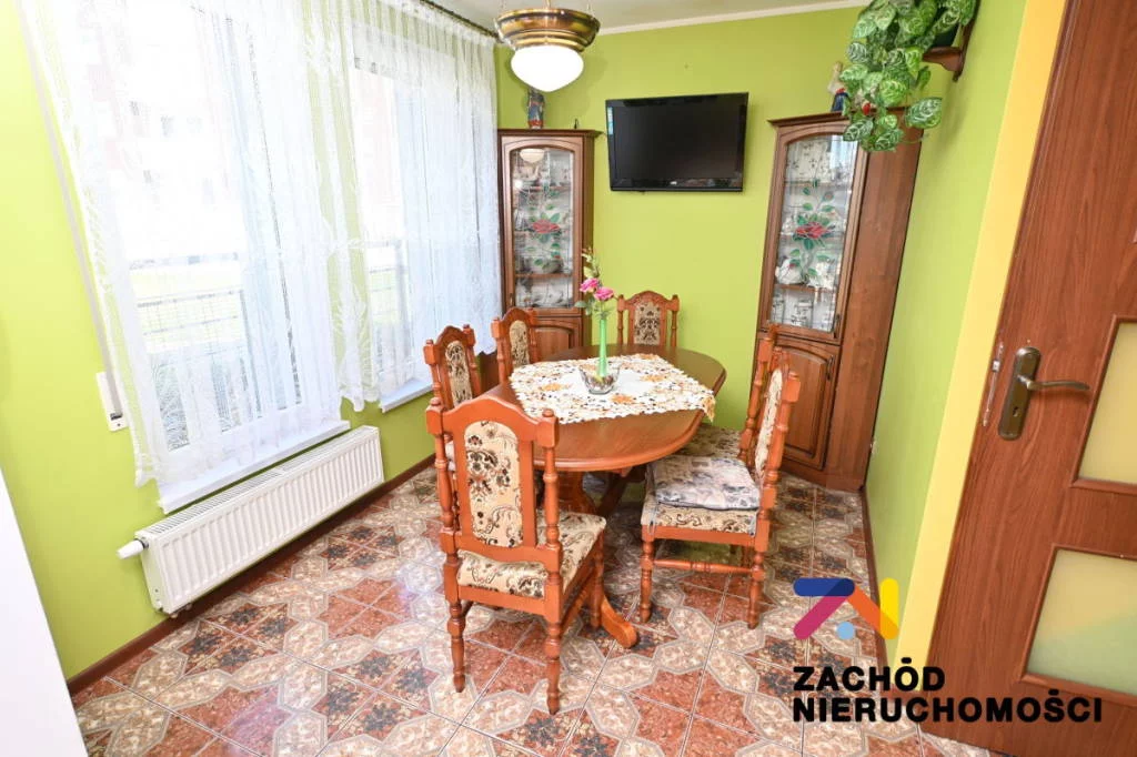 162540227 - zdjęcie nr 3