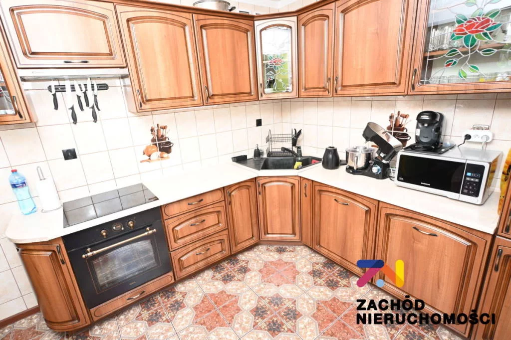 162540227 - zdjęcie nr 5