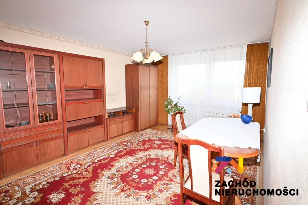 161390227 - zdjęcie nr 3