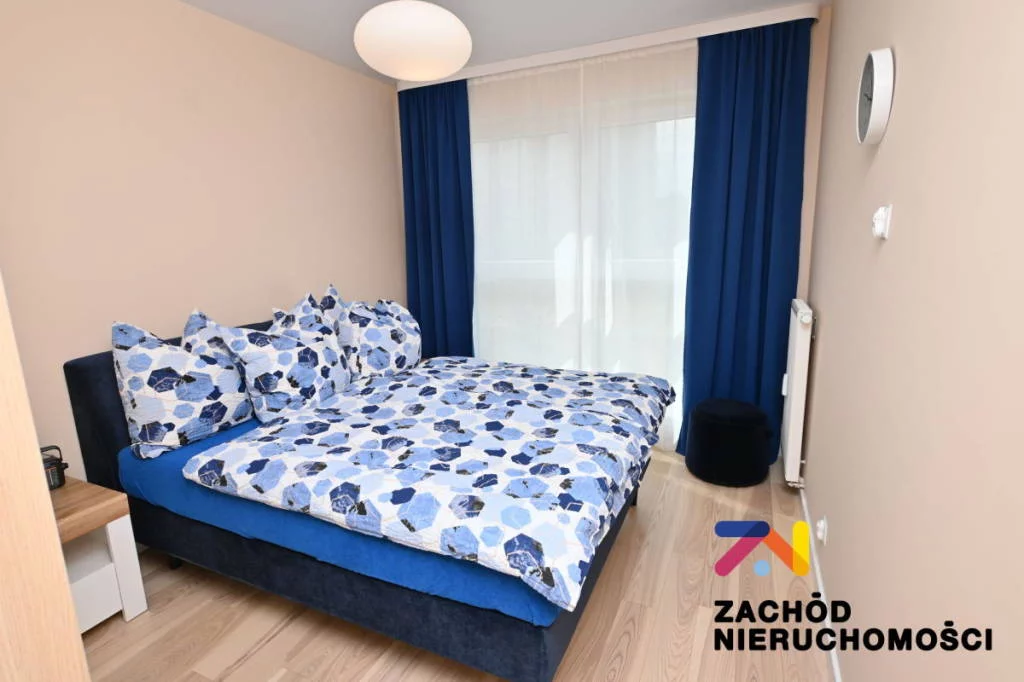 160990227 - zdjęcie nr 0