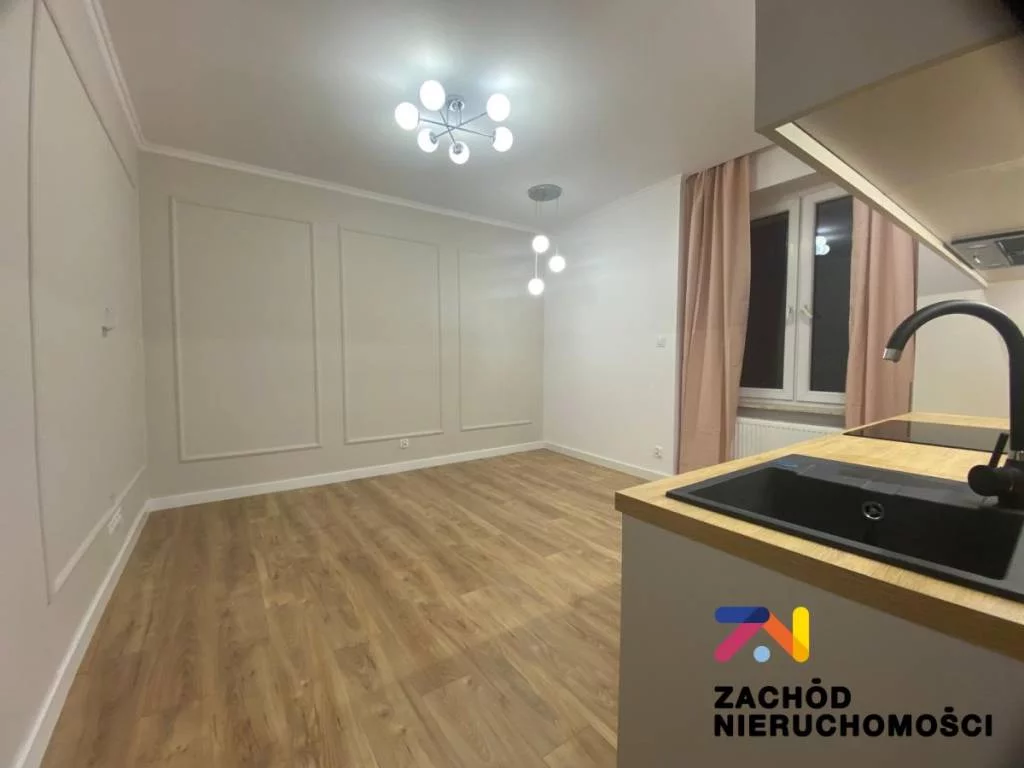 159590227 - zdjęcie nr 2