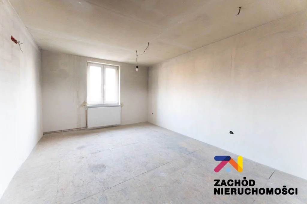 147270227 - zdjęcie nr 1