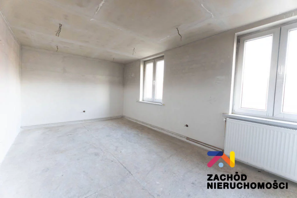 147270227 - zdjęcie nr 2
