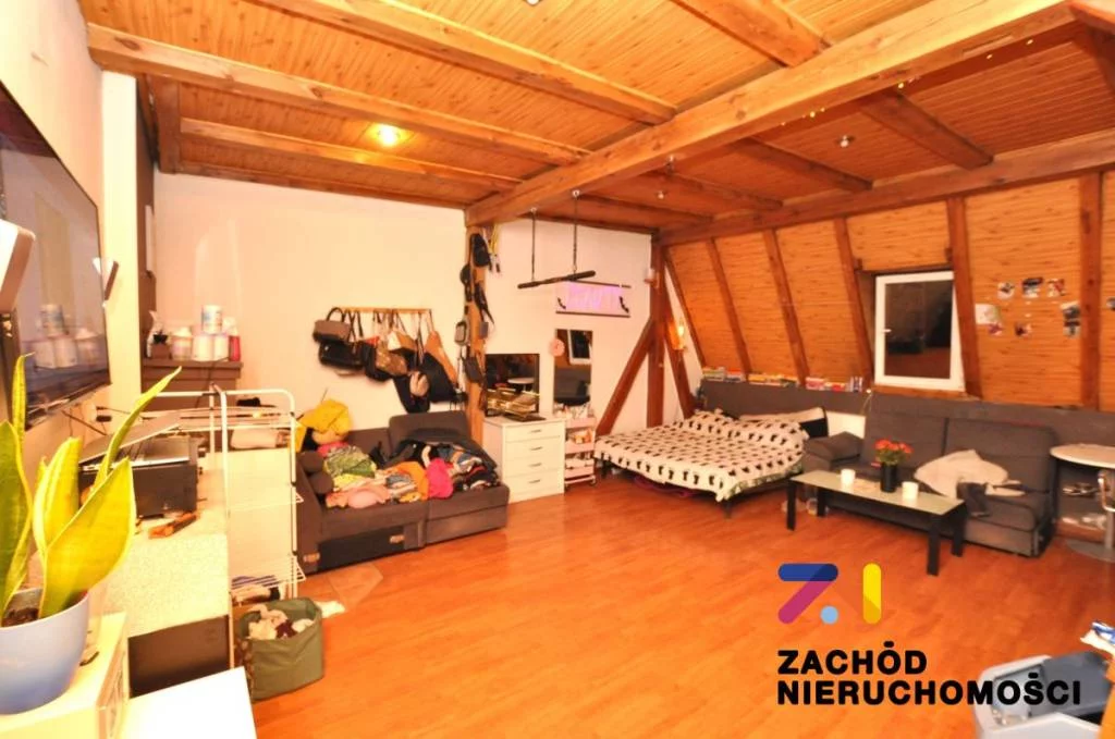 159180227 - zdjęcie nr 2