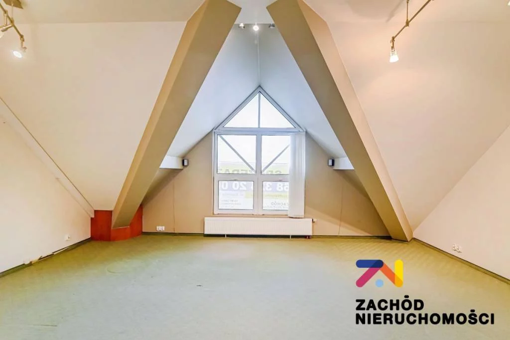 8 pokoi, mieszkanie 126,00 m², piętro 1, oferta nr , 159530227, Zielona Góra, Osiedle Przyjaźni