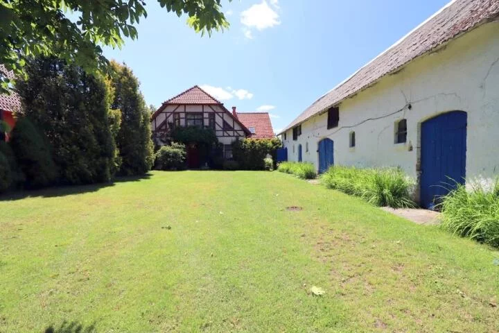 Dom 500,00 m², oferta nr , 2395, Kolonia Pozezdrze