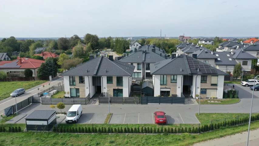 3 pokoje, mieszkanie 68,30 m², parter, oferta nr , 2249, Łomża, Bursztynowa