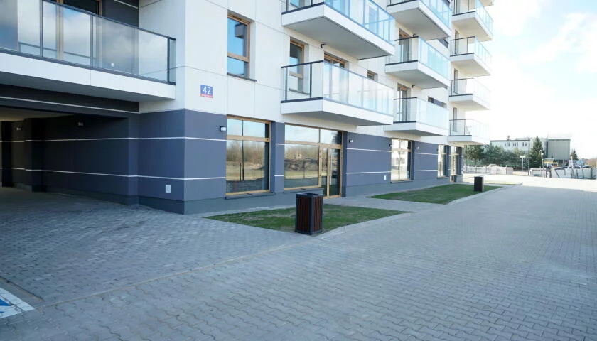 5 pokoi, mieszkanie 127,98 m², piętro 6, oferta nr , 1977, Łomża, Akademicka
