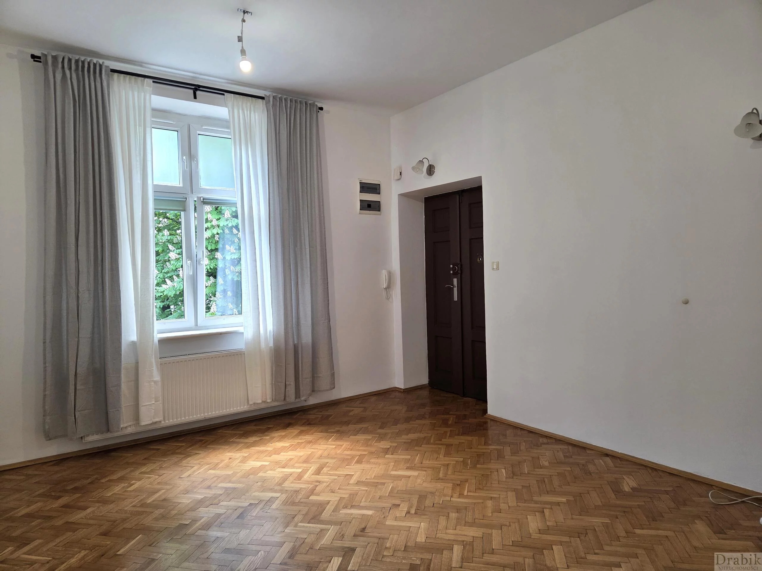 Mieszkanie jednopokojowe 41,00 m², Kraków, Stare Miasto, Plac Matejki, Wynajem