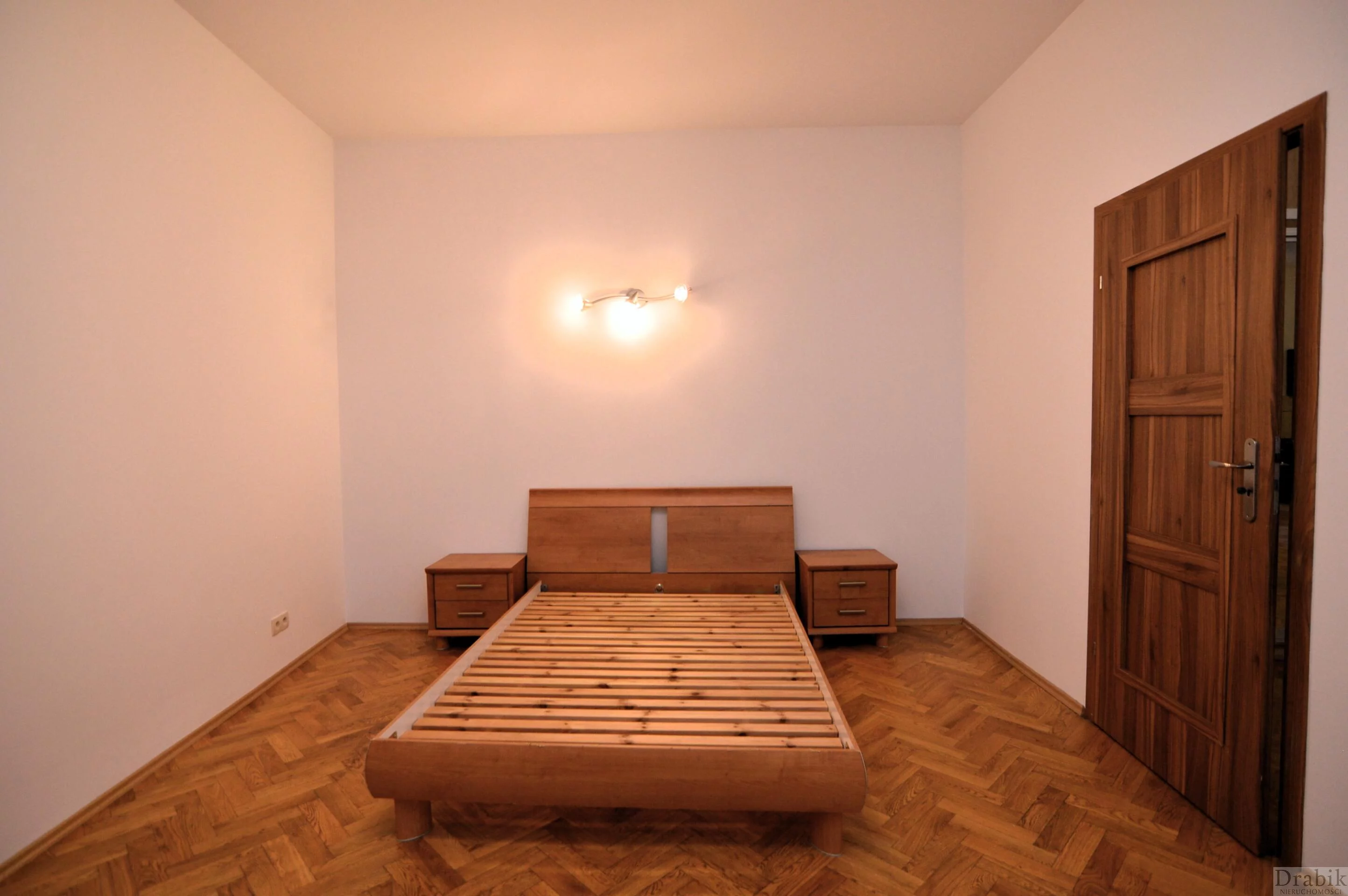 2 pokoje, mieszkanie 52,00 m², parter, oferta nr , 2656, Kraków, Plac Matejki