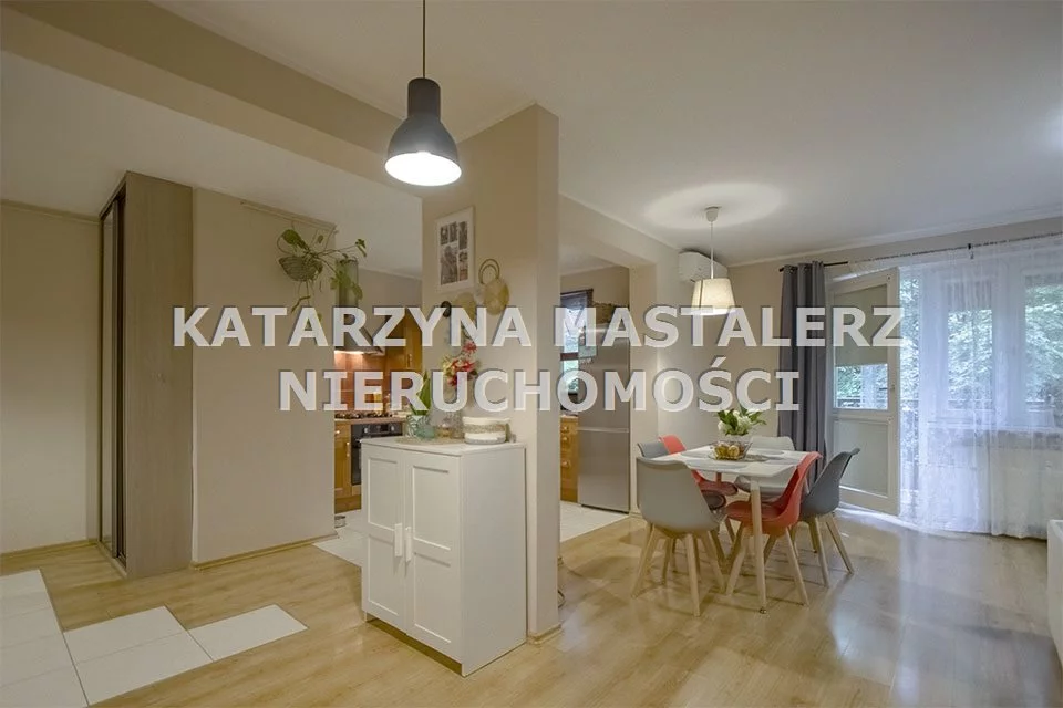 Mieszkanie czteropokojowe 81,60 m², Pruszków, Sprzedaż