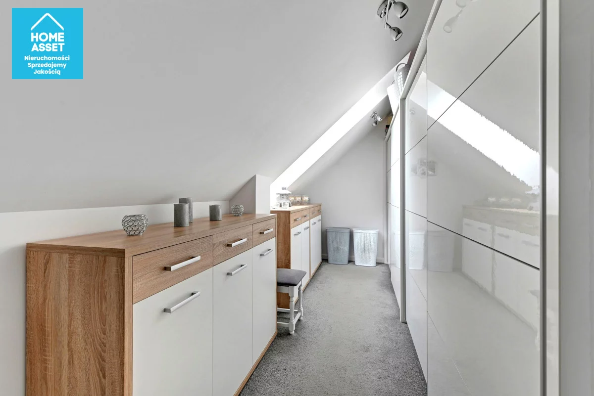 Dom i rezydencja 234,00 m², oferta nr , HS730355, Kielno, Wojciecha Kilara