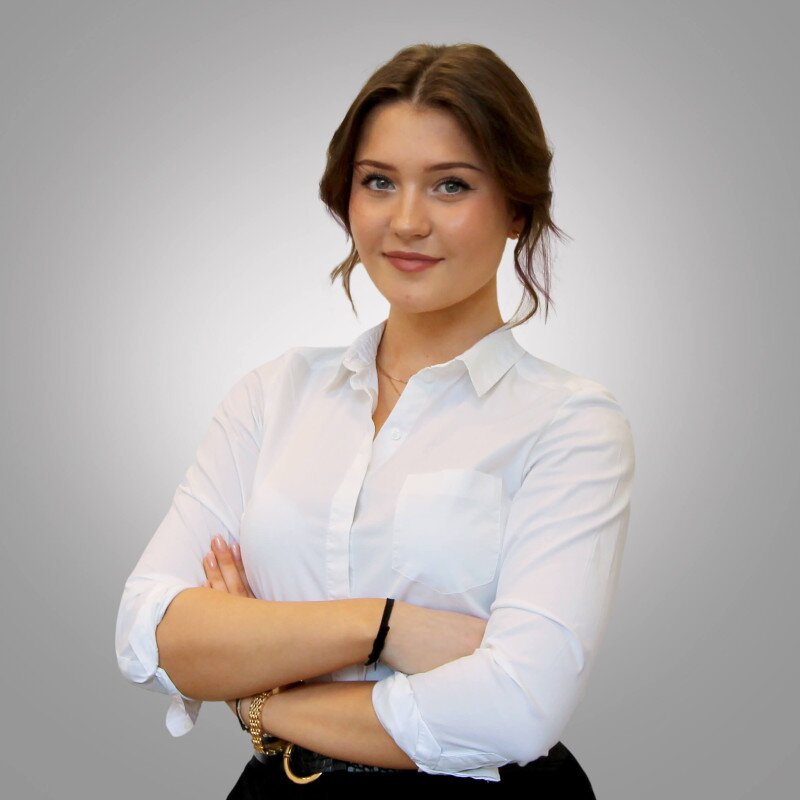 Agent Amelia Chrustowska