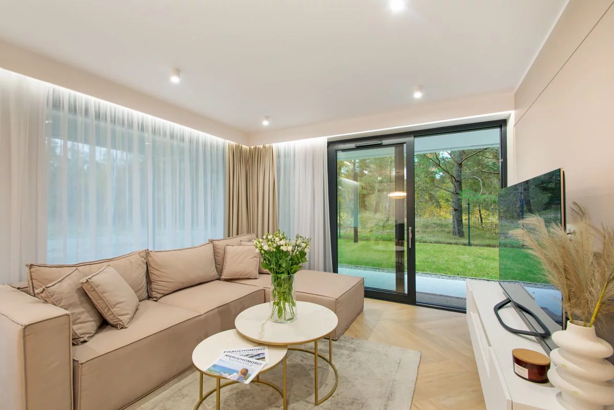 3 pokoje, apartament 72,43 m², parter, oferta nr , 132844, Mielno, Sosnowy Las