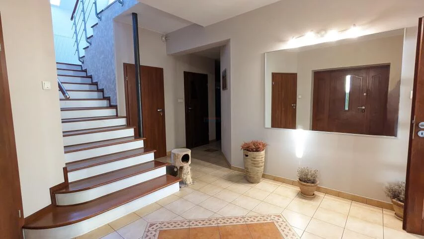 Dom i rezydencja 262,00 m², oferta nr , 20250, Baszkówka