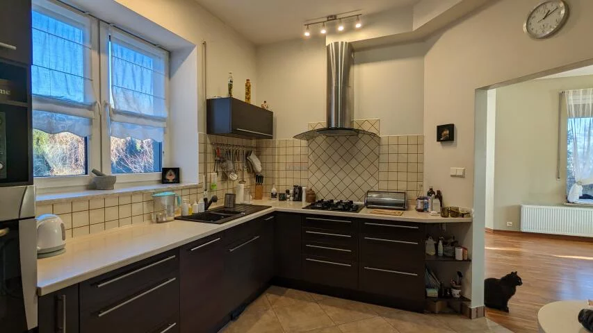 Dom i rezydencja 262,00 m², oferta nr , 20250, Baszkówka