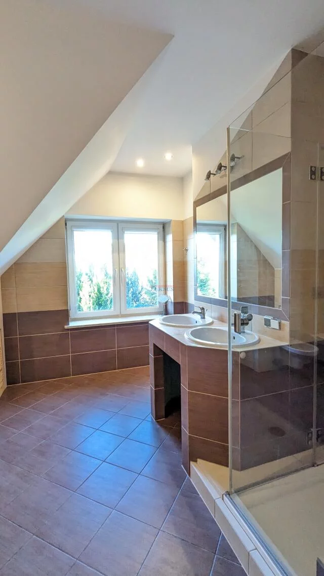 Dom i rezydencja 262,00 m², oferta nr , 20250, Baszkówka