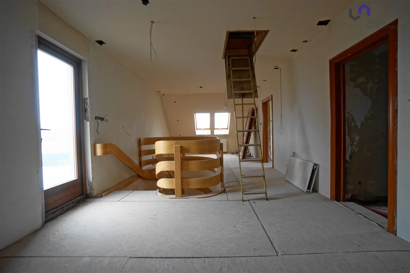 Dom 300,00 m², oferta nr , VTS-DS-7124, Piekary Śląskie, Wyzwolenia