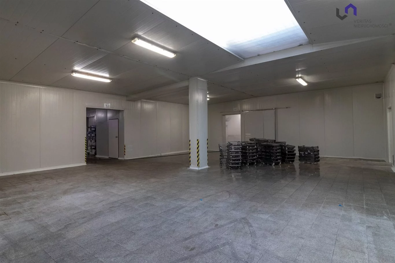 Magazyn na sprzedaż, 1 308,00 m², oferta nr VTS-BS-6956