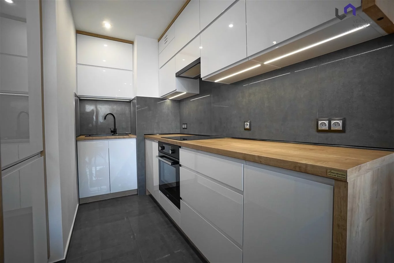 1 pokój, mieszkanie 31,90 m², piętro 2, oferta nr , VTS-MW-7158, Katowice, Osiedle Tysiąclecia, Osiedle Tysiąclecia, Tysiąclecia
